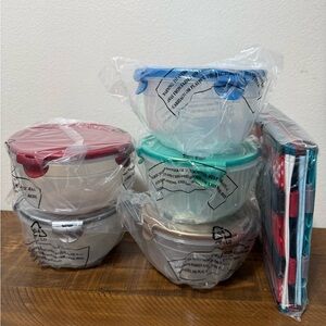 Lock & Lock ~ Lot Of  5 Multicolor Round Nestable Lidded & Quart Size with bag